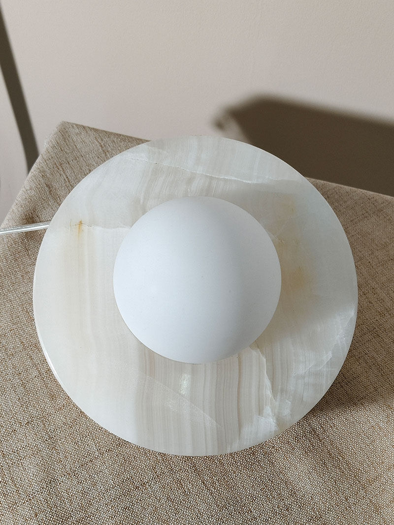 Lucent Pebble Stone Table Lamp