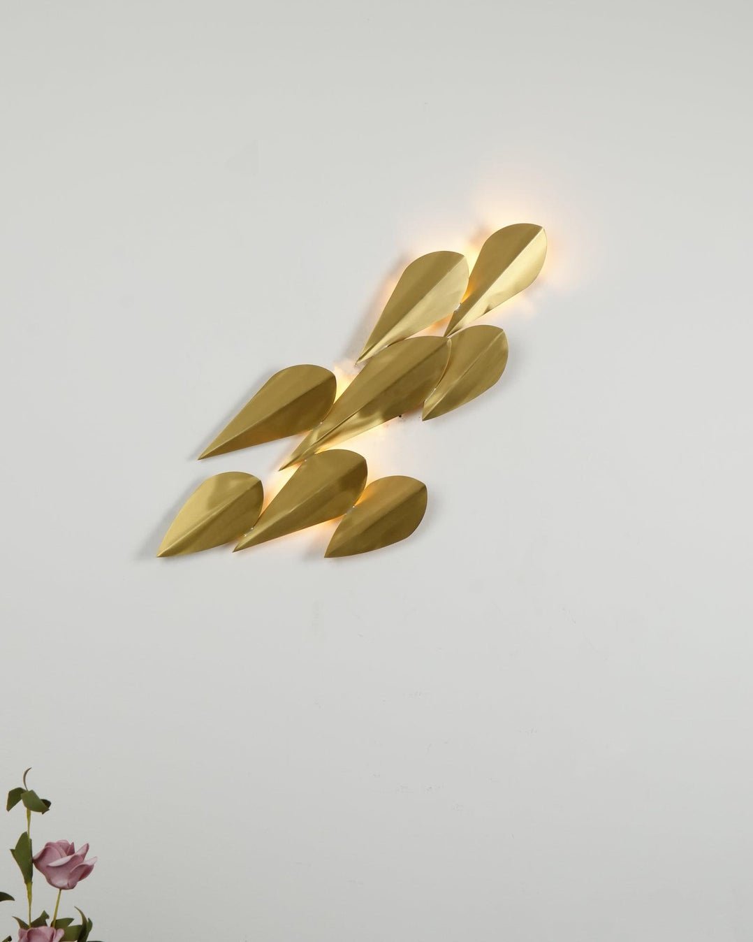 Anodine Wall Lamp