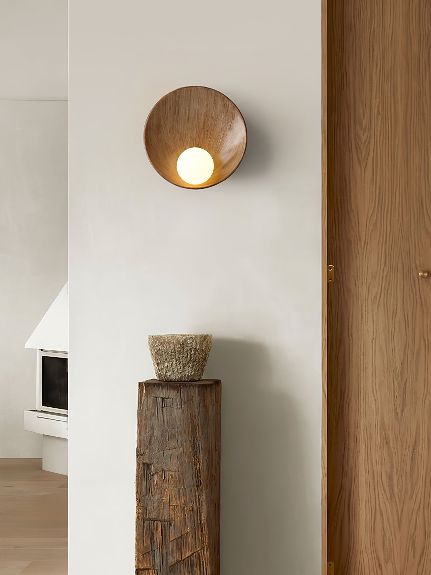 Seashell Resin Wall Lamp